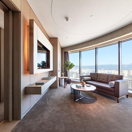 Kunming Huiyue Wyndham Hotel Εξωτερικό φωτογραφία