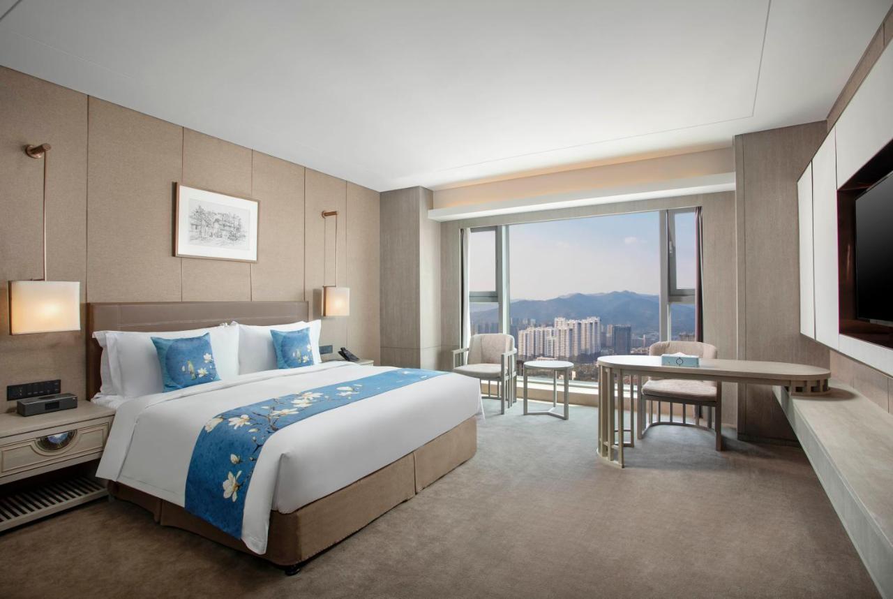 Kunming Huiyue Wyndham Hotel Εξωτερικό φωτογραφία
