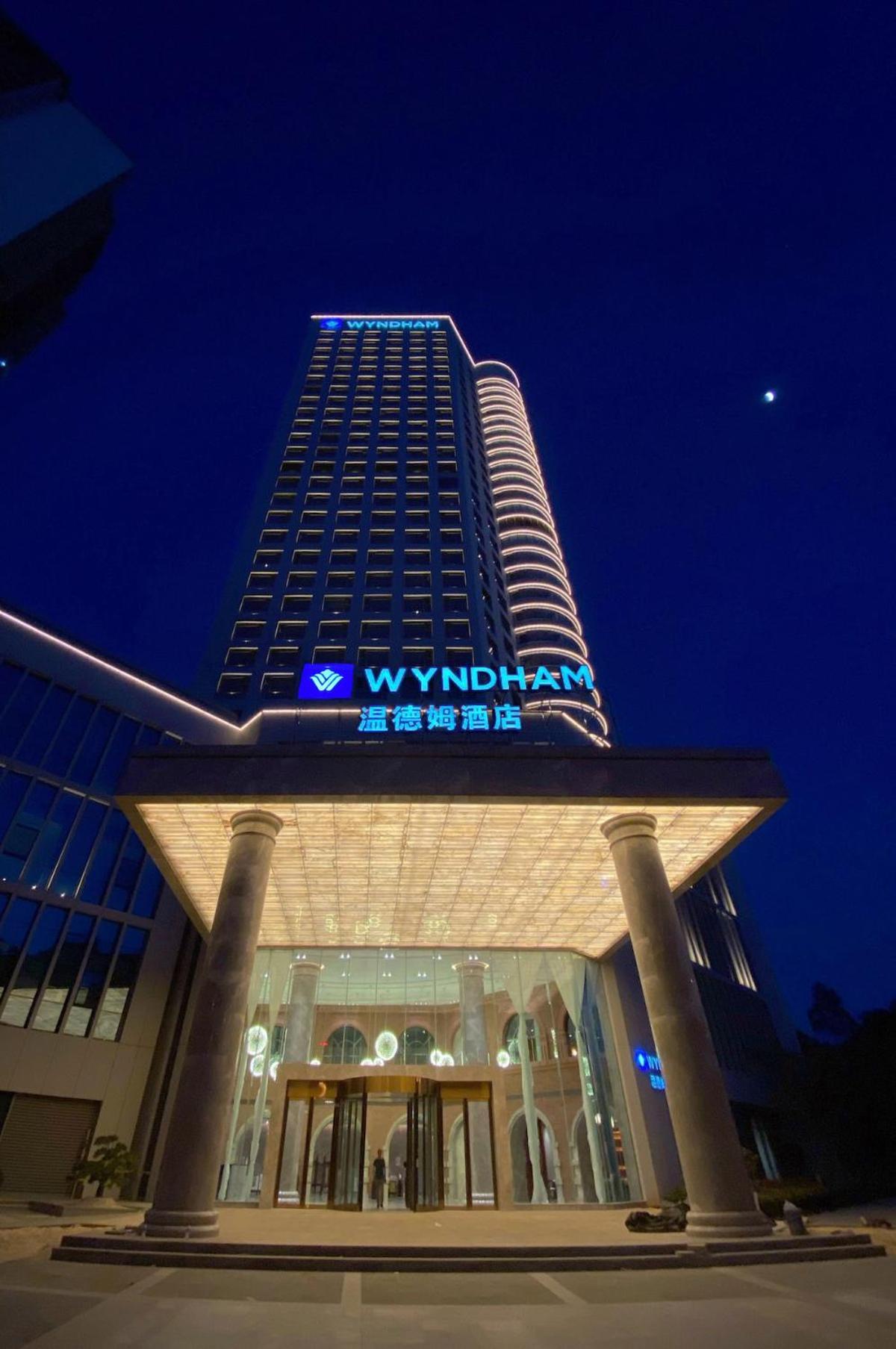 Kunming Huiyue Wyndham Hotel Εξωτερικό φωτογραφία